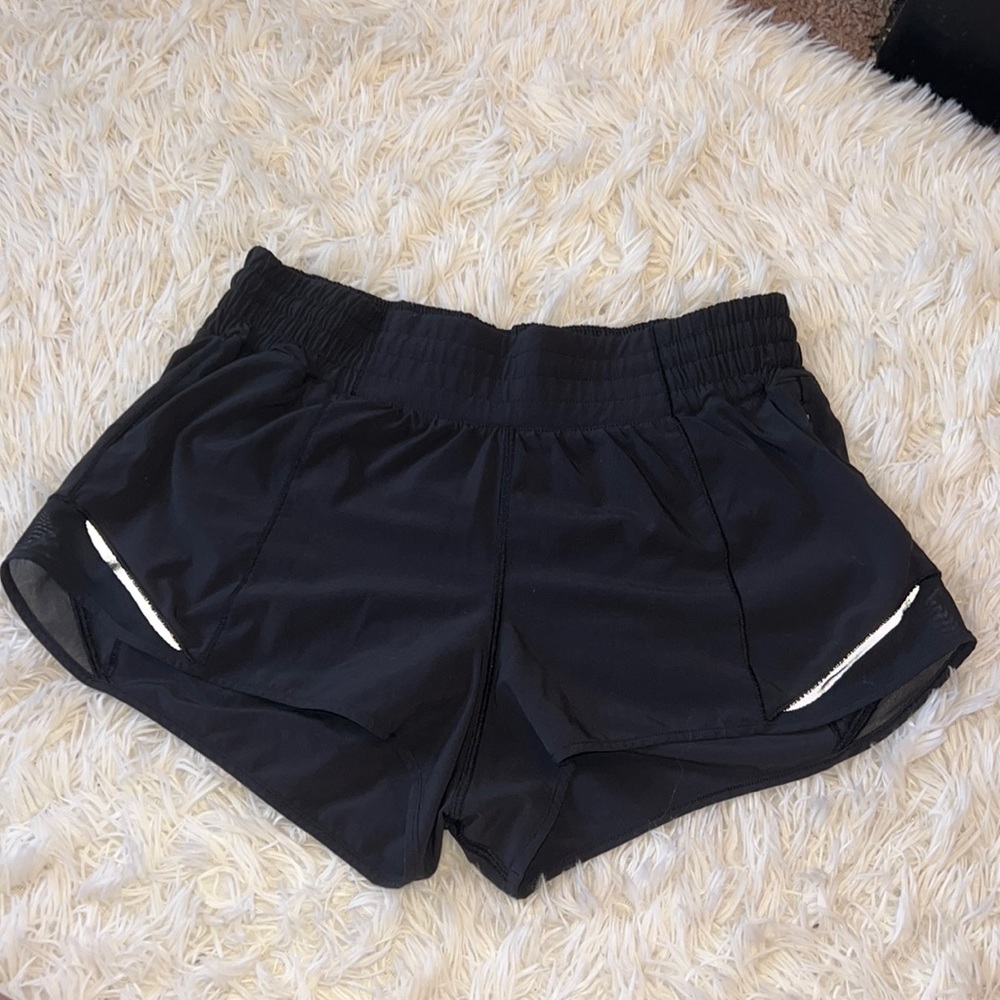 High Rise Hotty Hot Short 2.5 in.